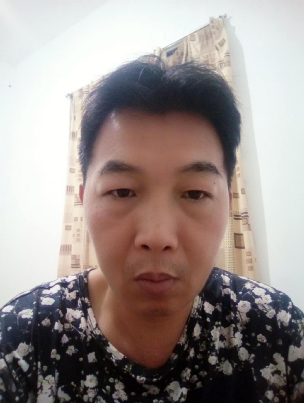 繁华哀伤的第一张照片--古田婚介网