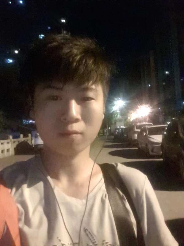 流星的瞬间的第一张照片--古田婚介网