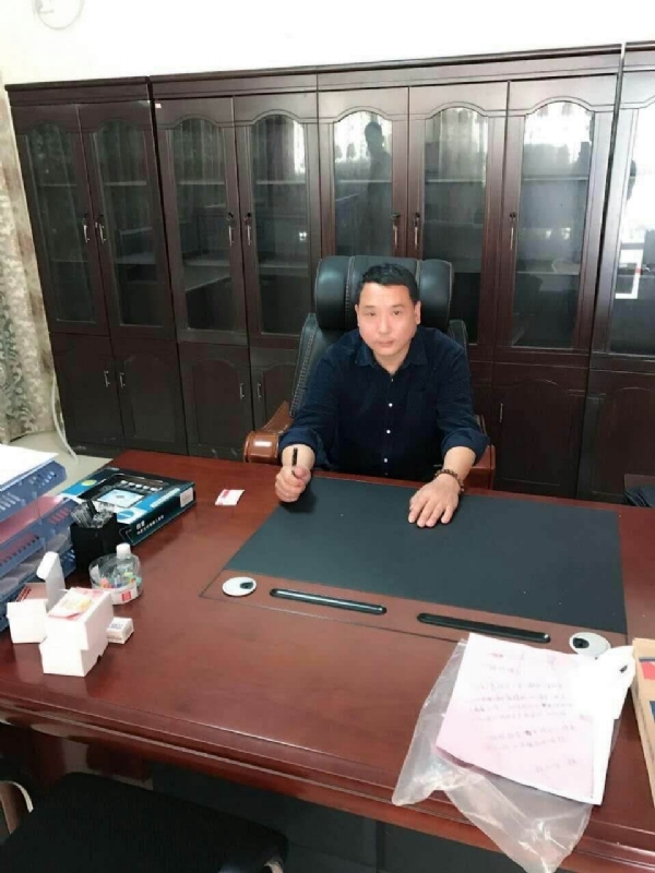 艺术家的第一张照片--古田婚介网