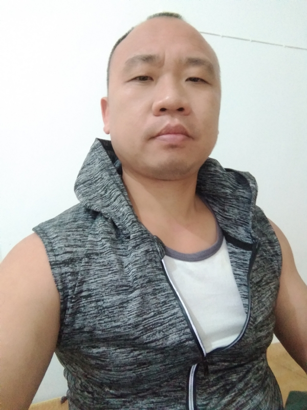 whm的第一张照片--古田婚介网