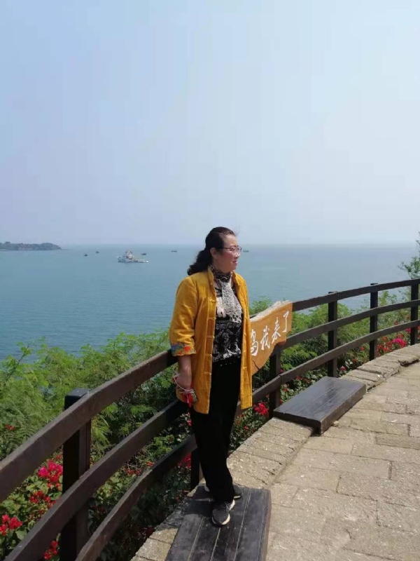 曦若半秋的第一张照片--古田婚介网