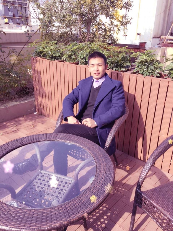 哥哥的第一张照片--古田婚介网