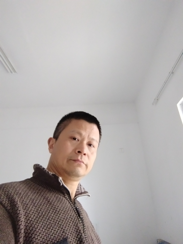 无云的第一张照片--古田婚介网
