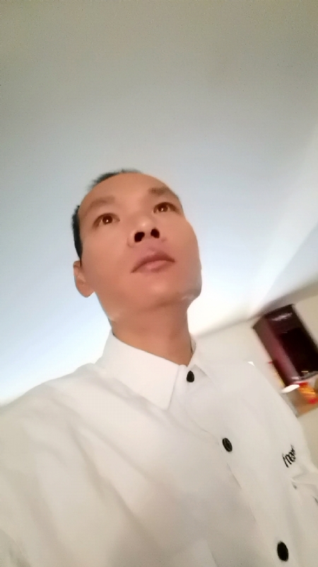 只影向谁去的第五张照片--古田婚介网