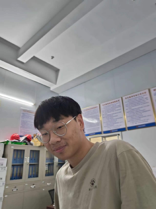 牛子弟的第一张照片--古田婚介网