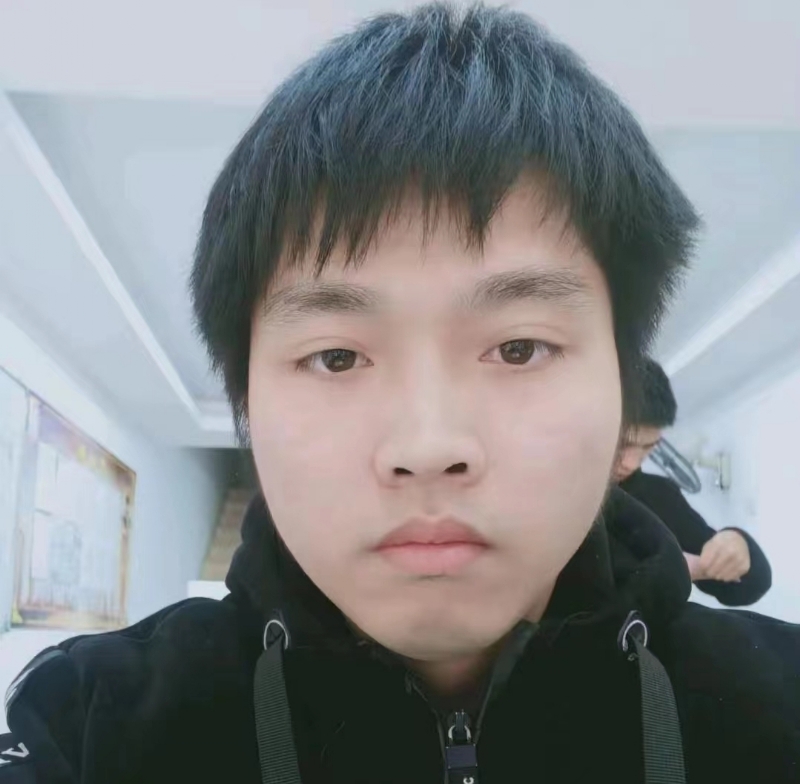 无奋斗不清春的第一张照片--古田婚介网