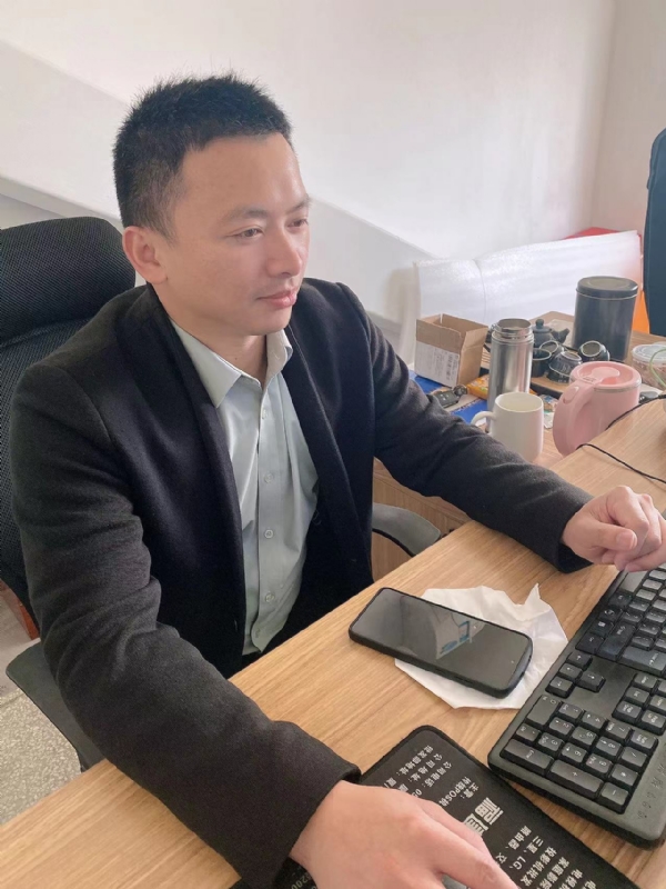 落叶知秋的第一张照片--古田婚介网