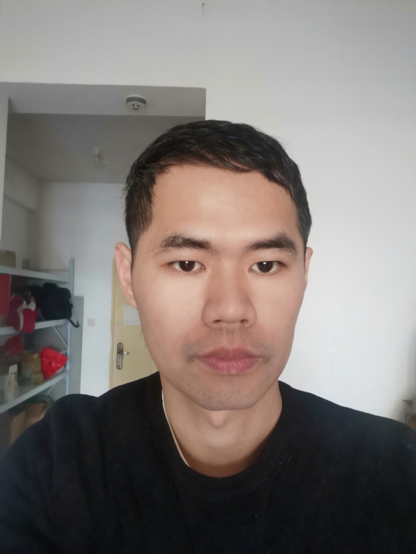 梦想在飞翔的第三张照片--古田婚介网