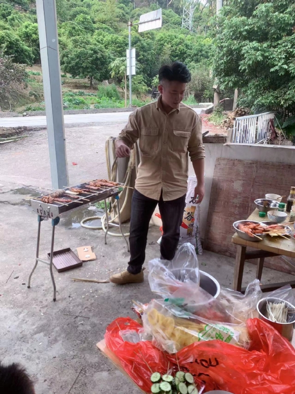 你黑我哟的第一张照片--古田婚介网