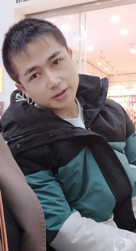 不骄不躁的第一张照片--古田婚介网